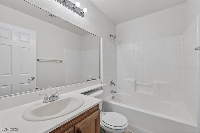 Building Photo - 7281 Larix Rd