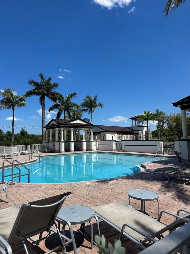 Building Photo - 4311 SW 160th Ave