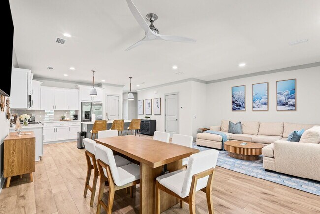Building Photo - 45 Golden Bell Ct