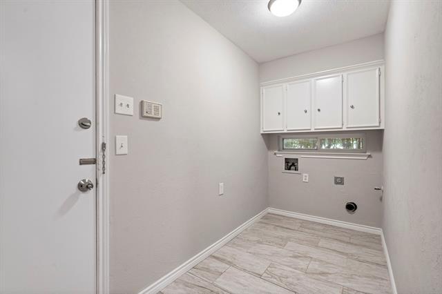 Building Photo - 6349 Highgate Ln