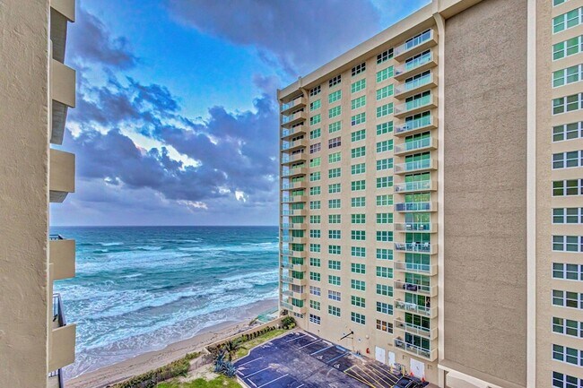 Building Photo - 5460 N Ocean Dr