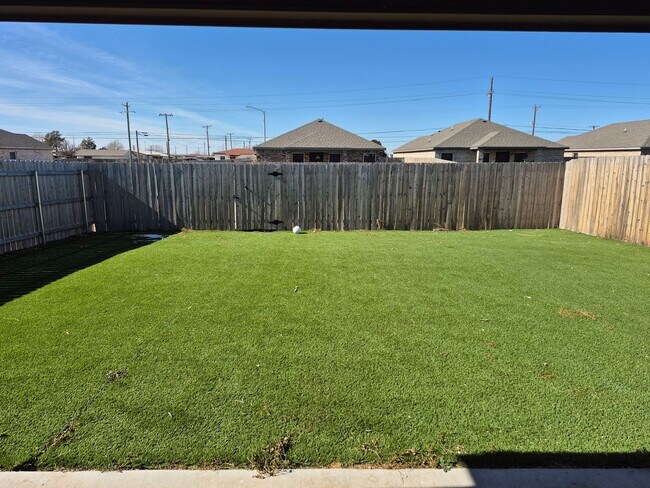 Building Photo - Cypress Home