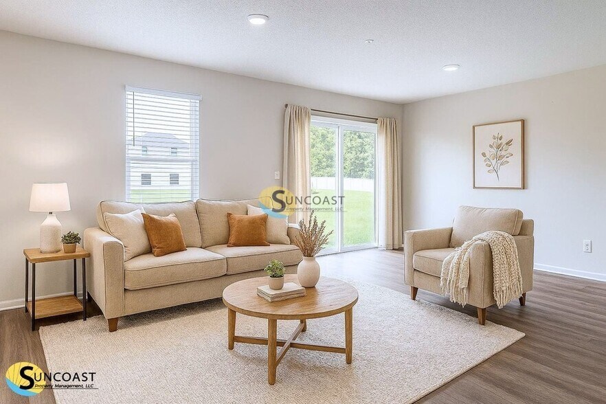 Building Photo - 6486 Sweetbay Ln