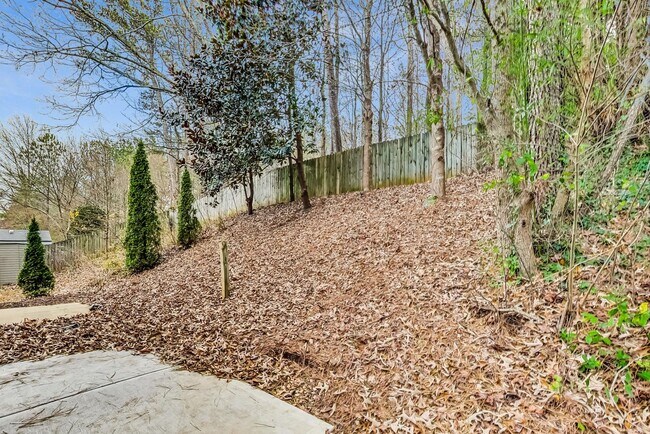 Building Photo - Single-family home in Kennesaw, GA near KSU, Town Center and Woodstock.