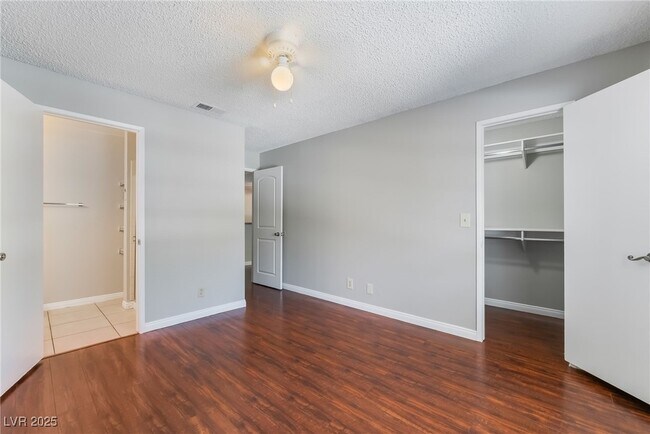 Building Photo - 2200 S Fort Apache Rd
