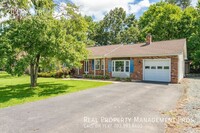 Building Photo - 209 Raintree Blvd
