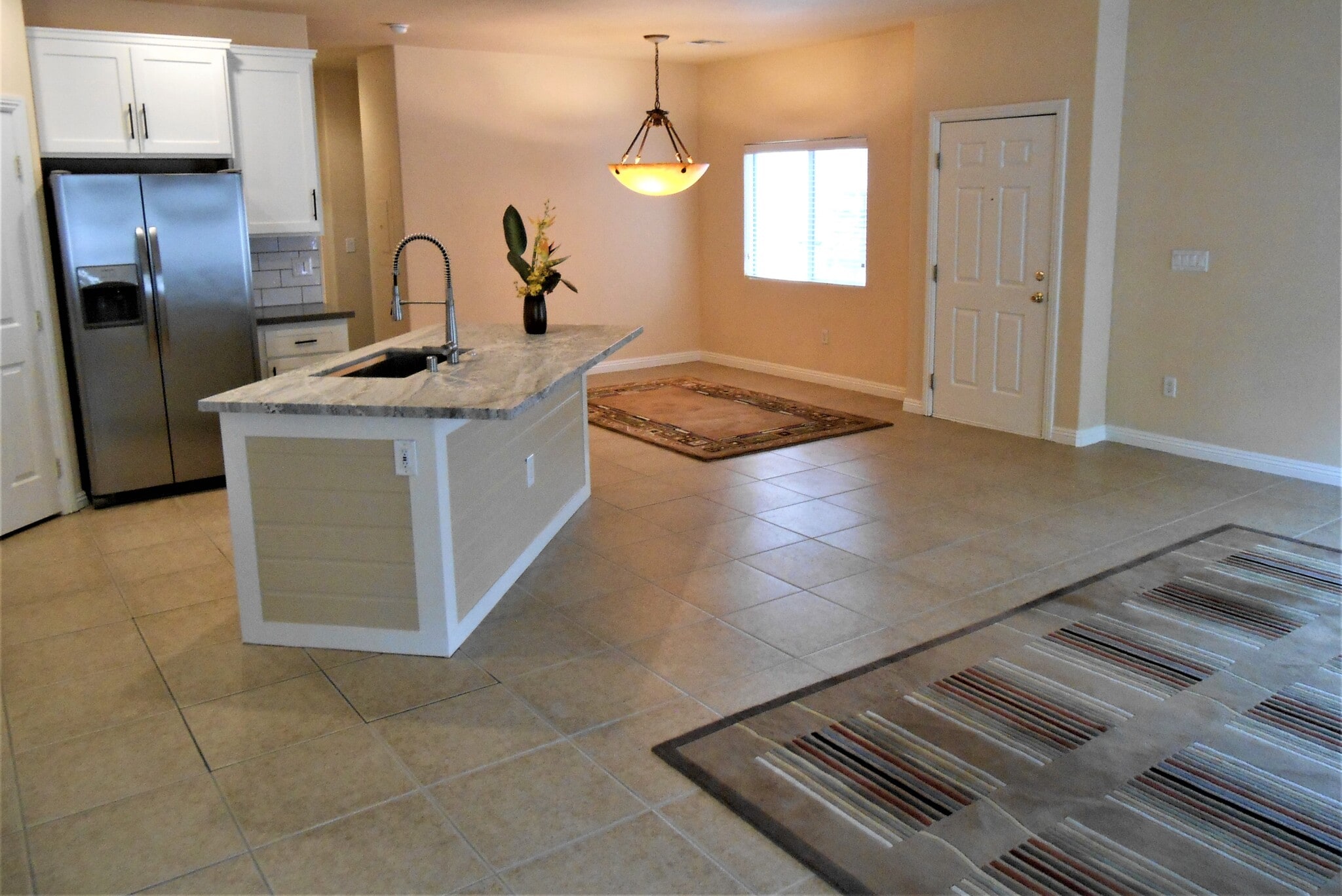 Building Photo - 81 Dow Jones St