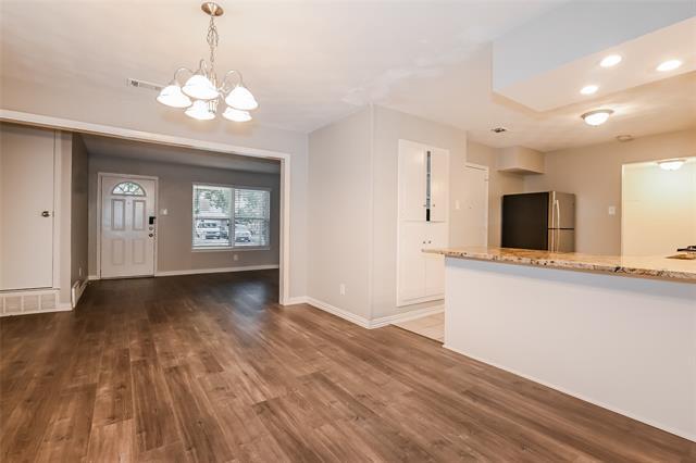 Building Photo - 523 Fairview Dr