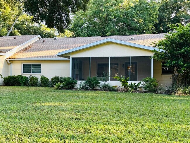 Building Photo - 8745 SW 92nd Pl