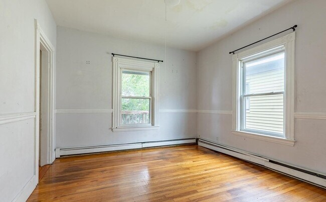 Building Photo - 59-61-61 Hillside St
