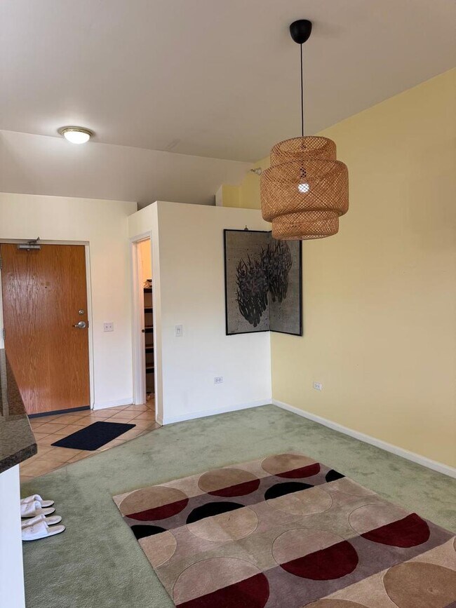 Building Photo - 2020 St Regis Dr