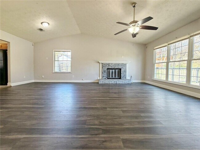 Building Photo - 2901 Inverloch Cir