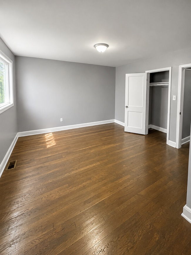Building Photo - Beautifully Updated 3 Bedroom Home with Finished Basement