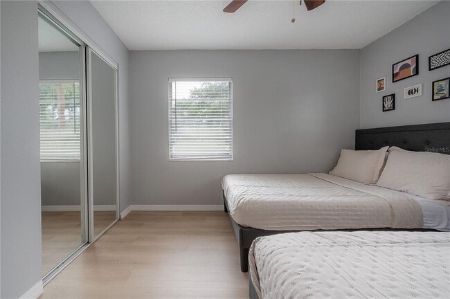 Building Photo - 6908 S MacDill Ave