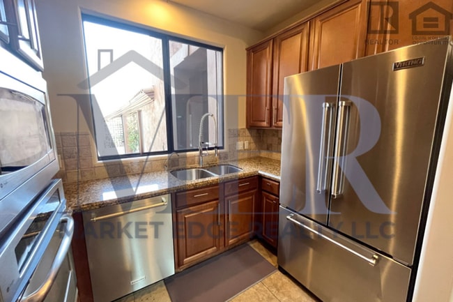 Building Photo - 3Bed/2.5Bath Townhouse in Carefree! $4499 MOVE-IN SPECIAL! Move-In Ready on 04/09/2026!