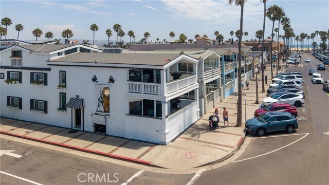 Building Photo - 2214 W Oceanfront