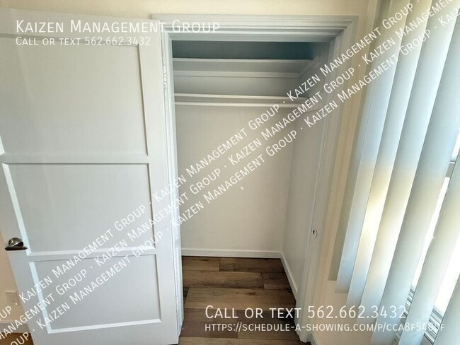 Building Photo - 600-602 S Fir Ave-6