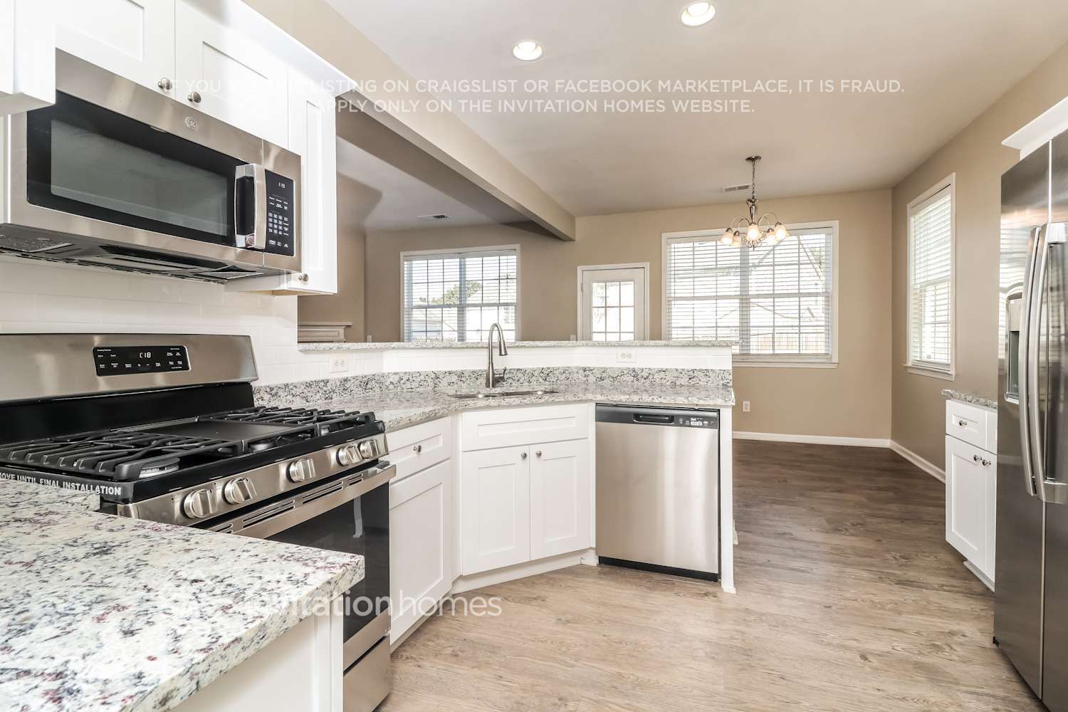 Building Photo - 706 Capri Ridge