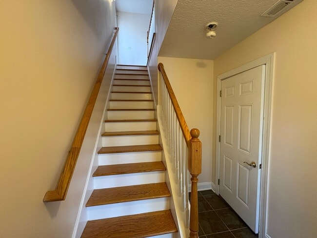 Building Photo - 630 Oak Tree Blvd NW