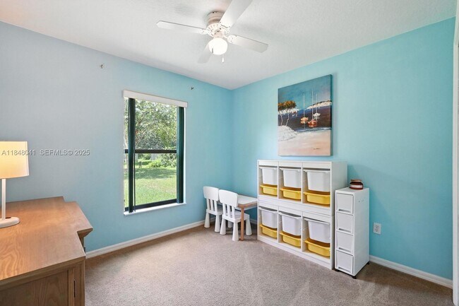 Building Photo - 20 Bennett Ln