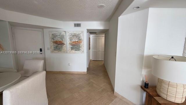 Building Photo - 15645 Collins Ave