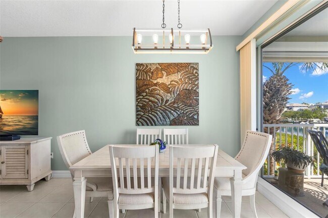 Building Photo - 545 Bahia Beach Blvd