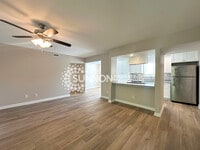 Building Photo - Completely Remodeled 2BR 2BA Condo