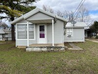 Building Photo - 16550 County Rd 1560