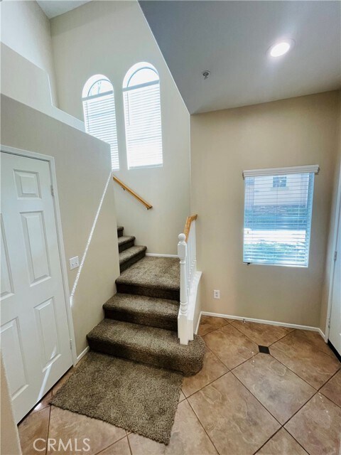 Building Photo - 26331 Arboretum Way