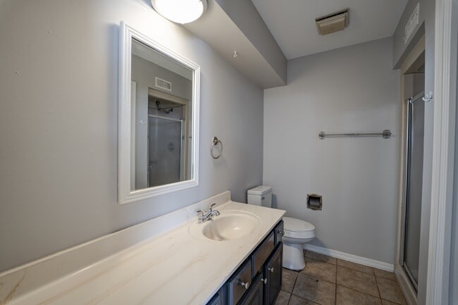 Building Photo - 13811 Turnberry Ln