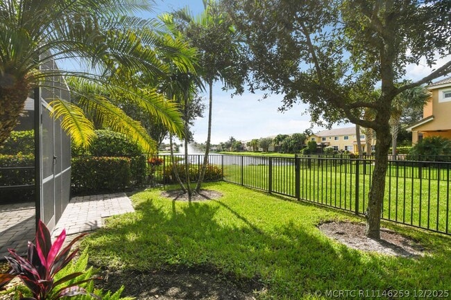 Building Photo - 4644 Cadiz Cir