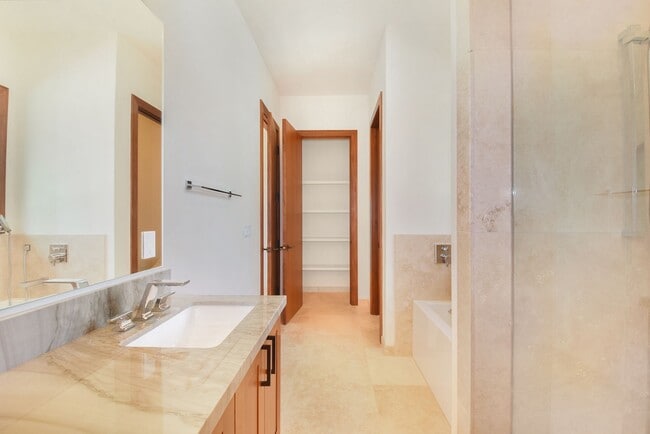 Building Photo - Stunning New Custom Home in Bayview Estates – Your Slice of Paradise