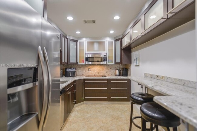 Building Photo - 1980 S Ocean Dr