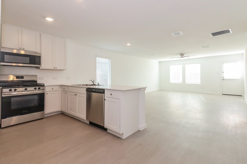 Building Photo - 1808 Javelina St