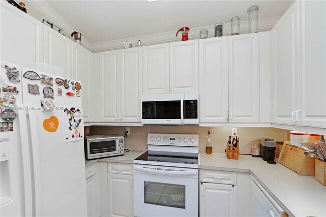 Building Photo - 15382 SW 16th Terrace