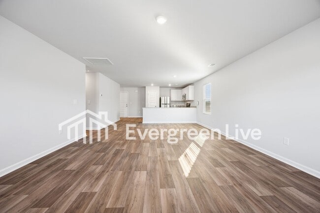 Building Photo - 1302 Willow Oaks Wy