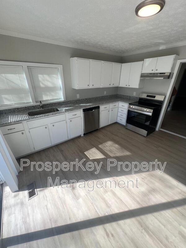 Building Photo - 1019 22nd St