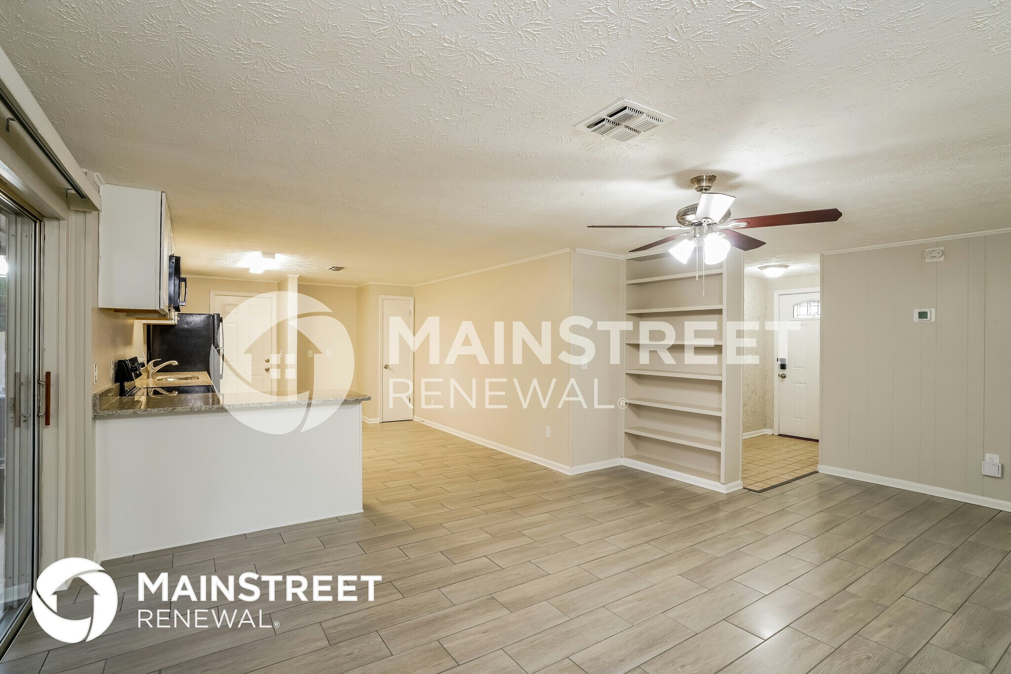 Building Photo - 960 Dostie Cir