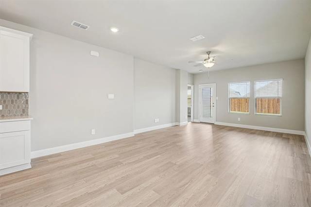 Building Photo - 1200 Booker Dr