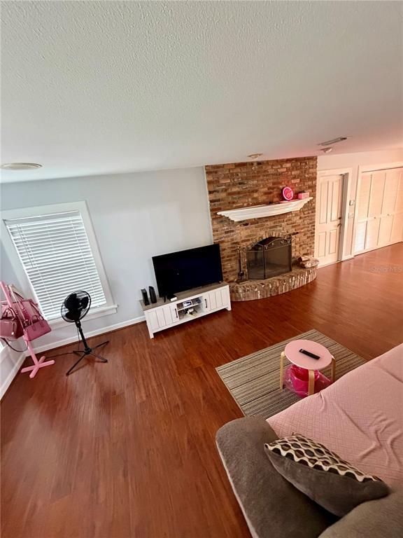 Building Photo - 235 Hartridge Hills Dr