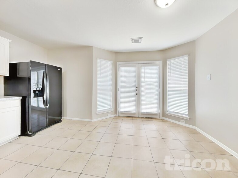 Building Photo - 4907 Bryant Ridge Rd