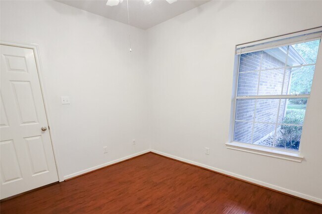 Building Photo - 14 W Archwyck Cir
