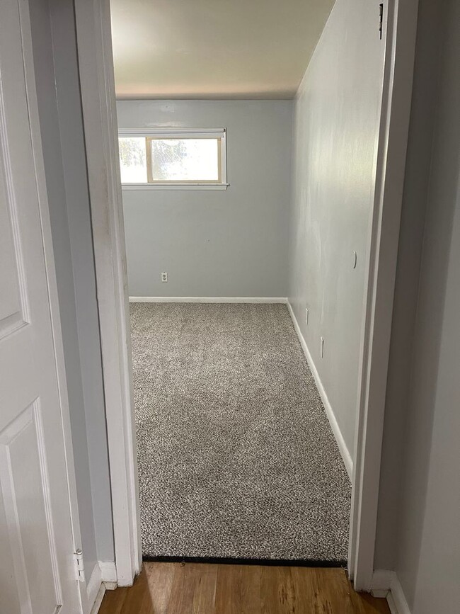 Building Photo - 1BR/1 BA/1 Bonus Room with balcony in Stad...