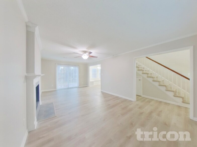 Building Photo - 8500 Hornwood Ct