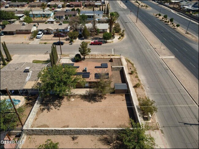 Building Photo - 5726 Dearborne Dr