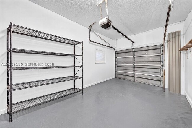 Building Photo - 1408 NW 126th Ave