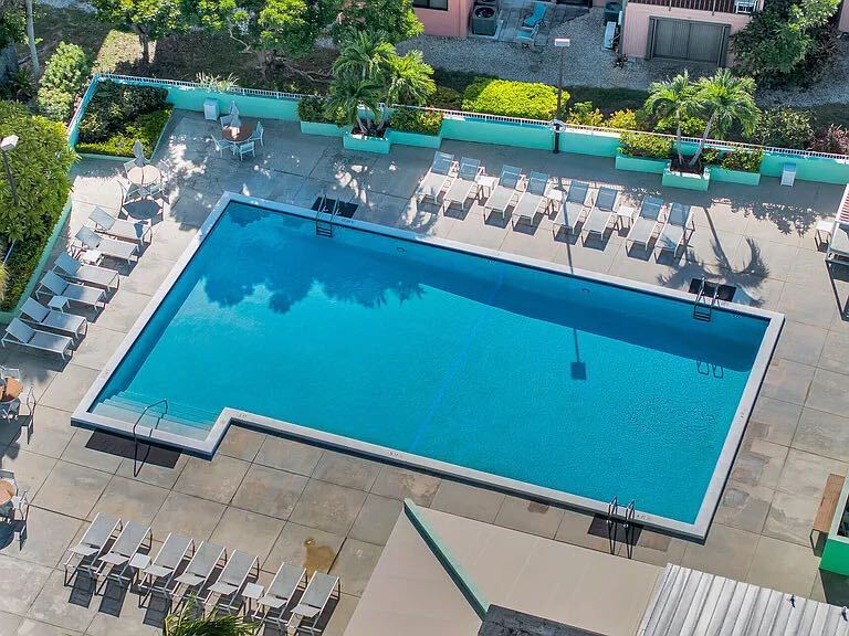 Building Photo - 98202 Windward Ave