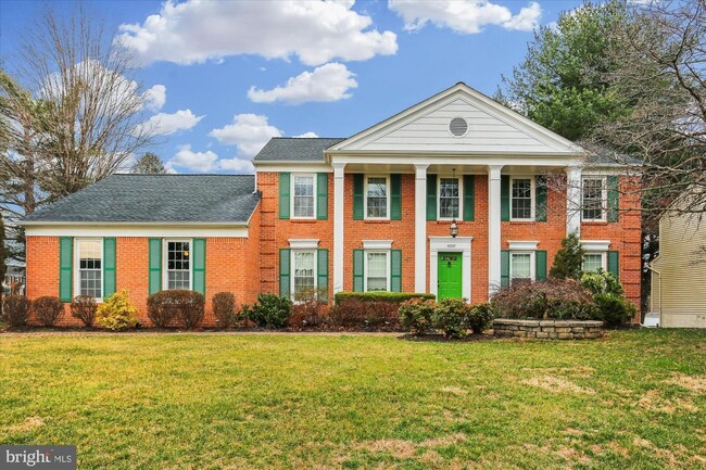 Primary Photo - GORGEOUS SINGLE FAMILY ON JONES LANE