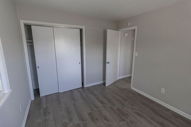 Building Photo - 2510 Quail Dr