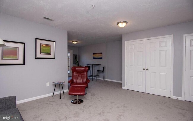 Building Photo - 8800 Community Square Ln